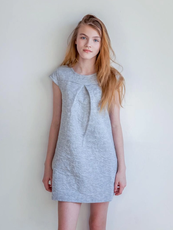 Robe Iris en coton bio pour fille – vue de face – modèle Iris – mode éthique Etikashion