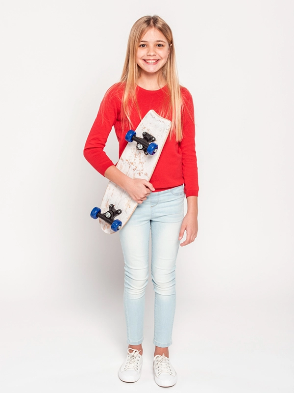 Jean Lina en coton bio pour fille – vue de face – modèle Etikashion