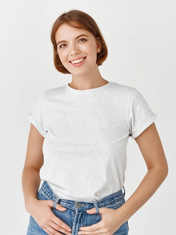 T-shirt Anna en coton bio pour femme – vue de face – modèle Etikashion