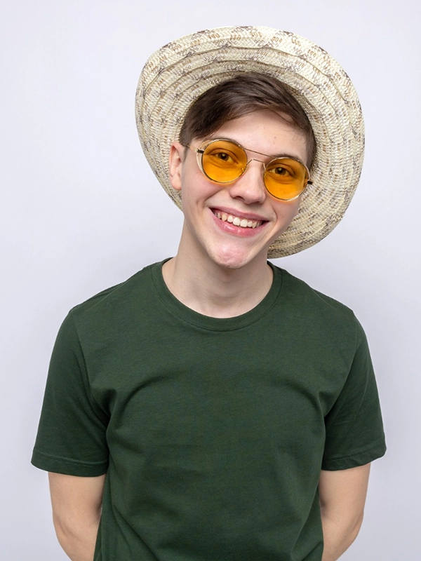 T-shirt Léo en coton bio vert – vue de face – mode éthique Etikashion